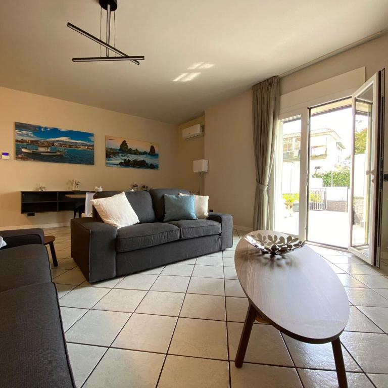 La Finestra sui Faraglioni - Three-Bedroom Apartment - 22