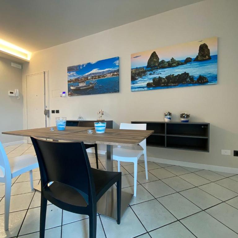 La Finestra sui Faraglioni - Three-Bedroom Apartment - 23