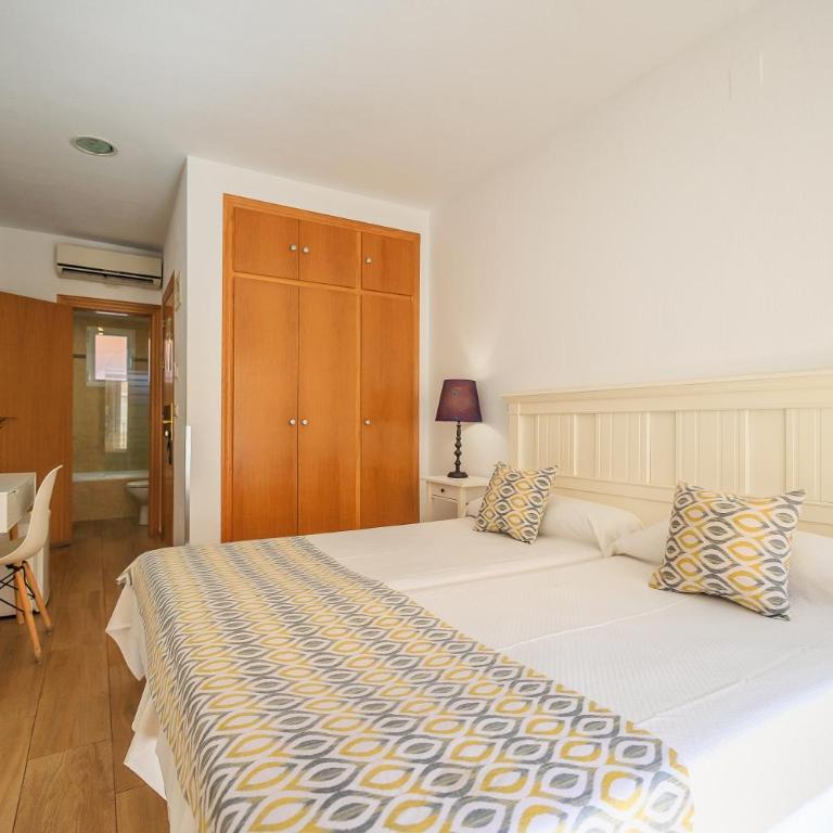 Hotel Madrid - Habitación Doble con vistas a la ciudad - 1 o 2 camas - 29