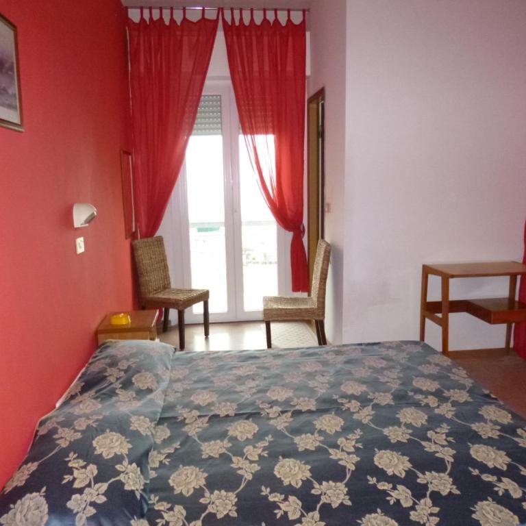 Consul Hotel - Camera Matrimoniale/Doppia con Letti Singoli - 2