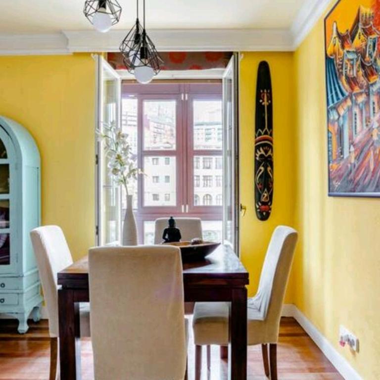 Nuestro refugio - Casco Viejo con wifi y parking gratuito- - Three-Bedroom Apartment - 7
