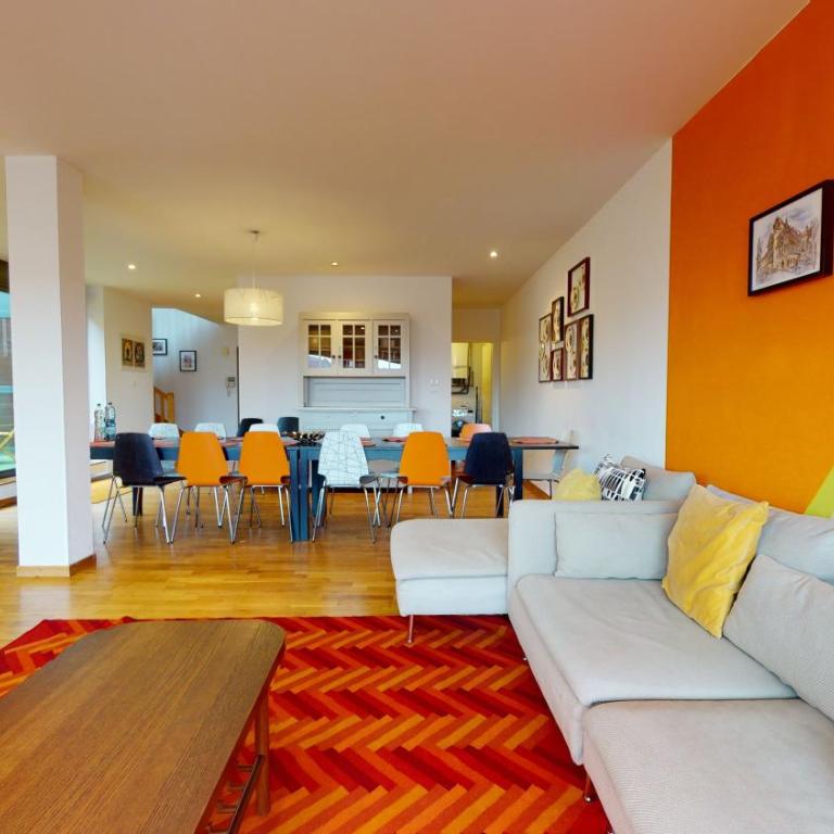 ColmarAppart Vauban - Appartement en Duplex avec Terrasse Loux - 4 Chambres et 3 Salles de Bains - 195 m² - 19