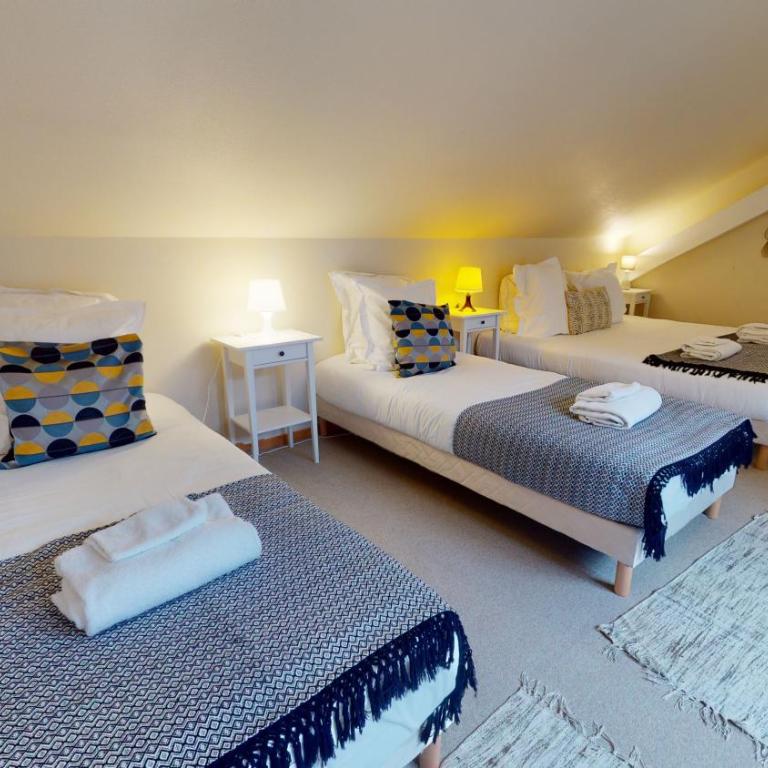 ColmarAppart Vauban - Appartement en Duplex avec Terrasse Loux - 4 Chambres et 3 Salles de Bains - 195 m² - 30