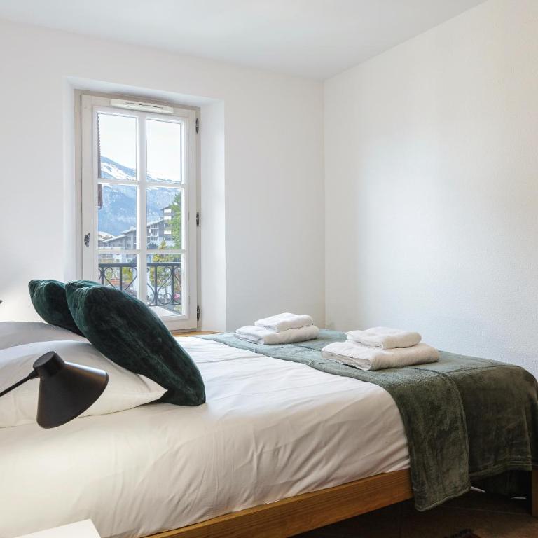 Conseil B - Chic 2BR City Center Apartment - Free Parking & Mountain View - By Cozee Rentals - Apartment mit 2 Schlafzimmern - 12