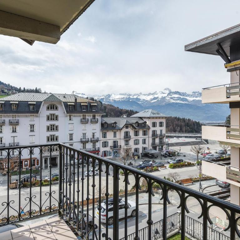Conseil B - Chic 2BR City Center Apartment - Free Parking & Mountain View - By Cozee Rentals - Apartment mit 2 Schlafzimmern - 20
