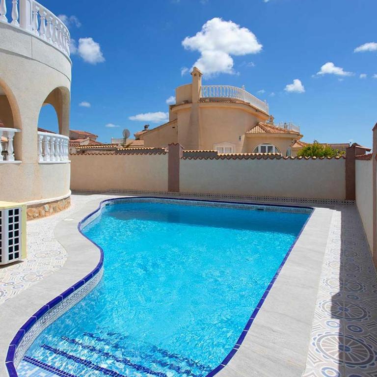 CH Villa Rubira Ciudad Quesada - Villa con piscina privada - 2