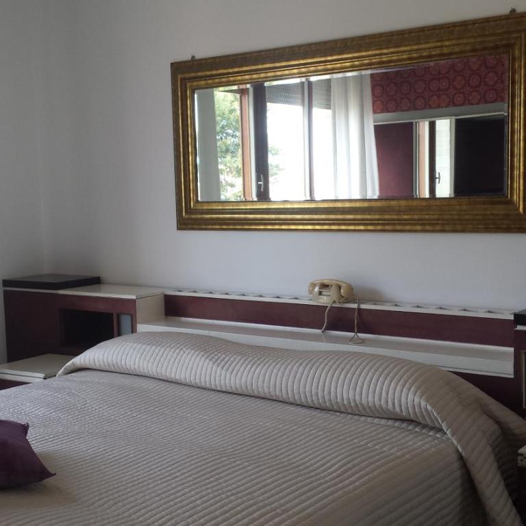 B&B Casa Mancini - Camera Matrimoniale con Bagno Privato - 3