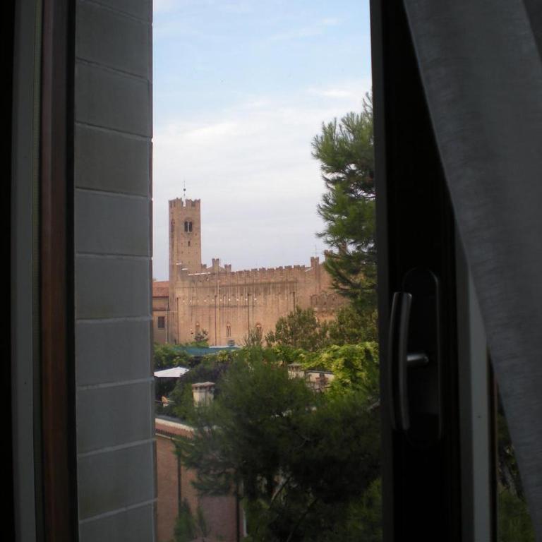 B&B Casa Mancini - Camera Matrimoniale/Doppia con Letti Singoli con Bagno Privato Esterno - 1