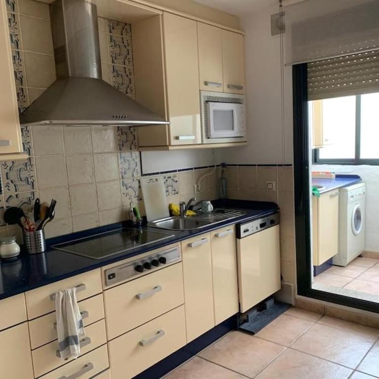 1ra línea playa Zahara Atlanterra piscina parking - Apartamento de 2 dormitorios - 14