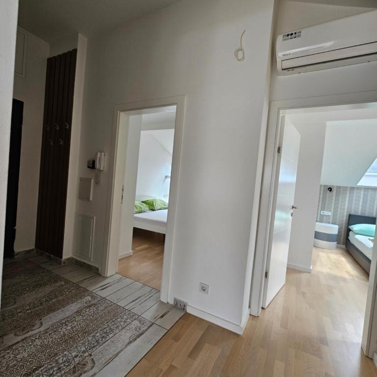City Hall ApHEARTment - Apartman sa 2 Spavaće Sobe - 25