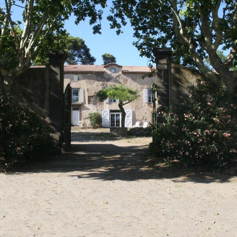 Le Gite de la Prunette - Three-Bedroom House - 23