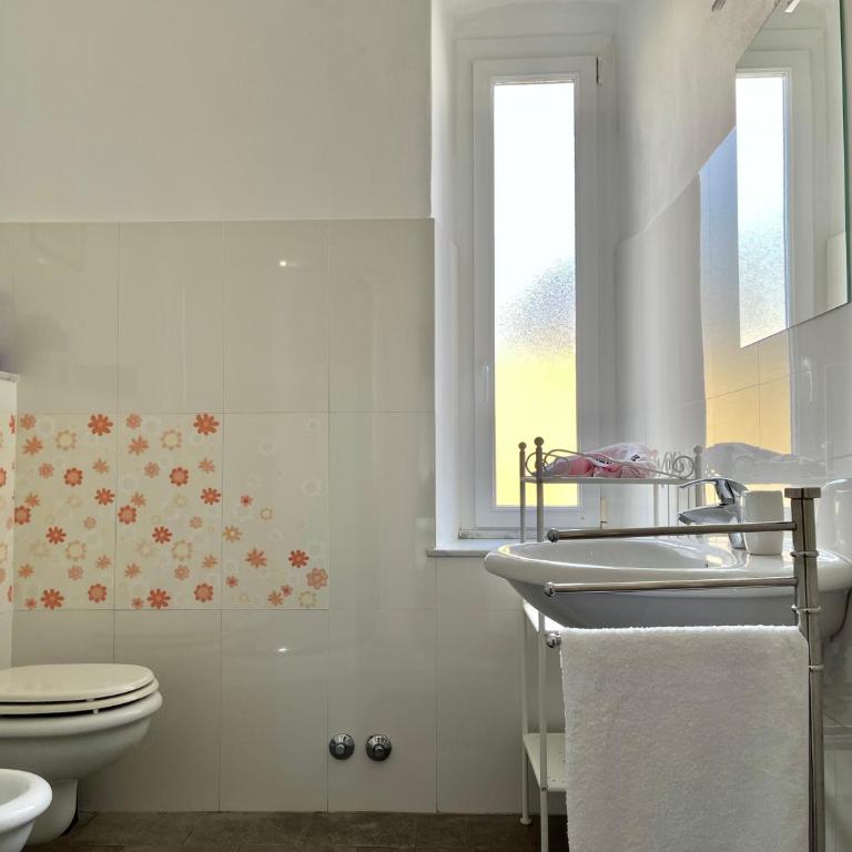 Home Dolce Casa Apartment - Three-Bedroom Apartment - 11