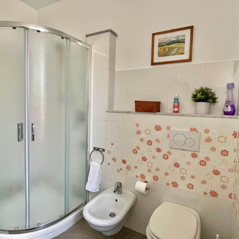 Home Dolce Casa Apartment - Three-Bedroom Apartment - 10