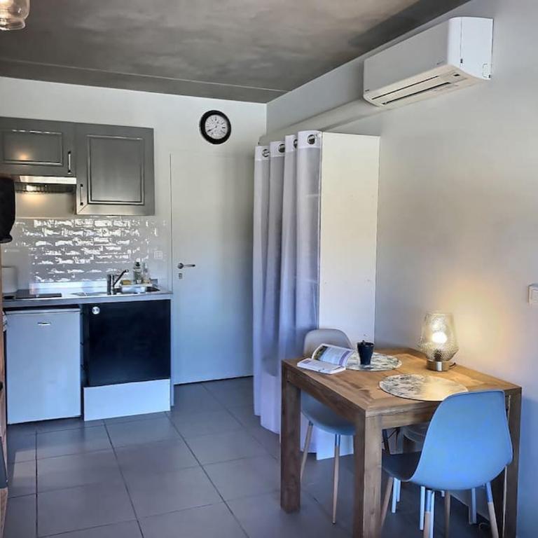 Le Saint Roch 2 - AC CLIM - WIFI - 50m Centre ville - Studio - 8