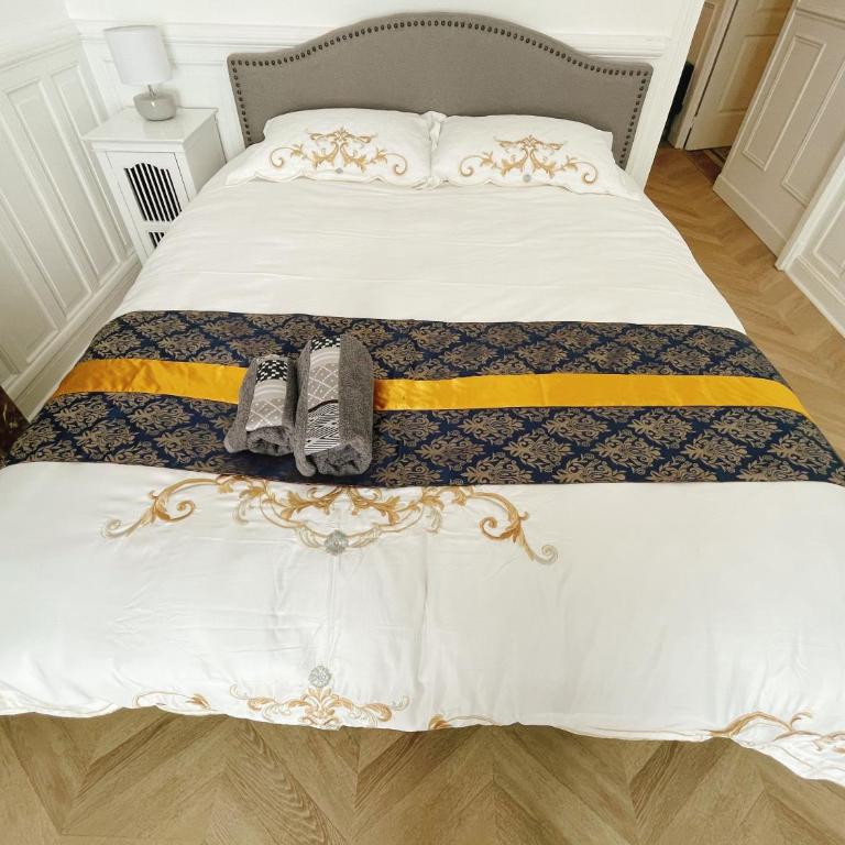 Villa muguette - coeur de Vichy- RDC-véranda sur la terrasse - Appartamento con 1 Camera da Letto - 12