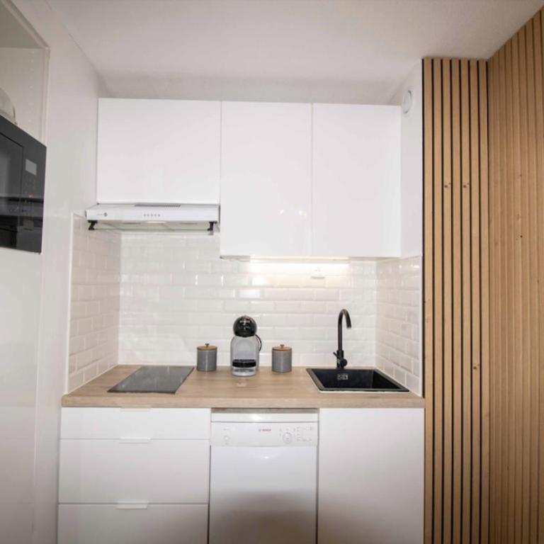 Nice quiet nest near Fréjus Plage and Port Fréjus - Apartment - 6