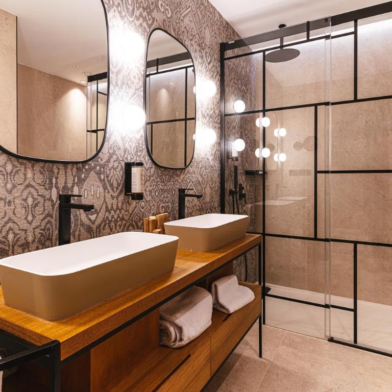 Boutique Hotel Cordial Plaza Mayor de Santa Ana - Habitación Doble Executive - 3