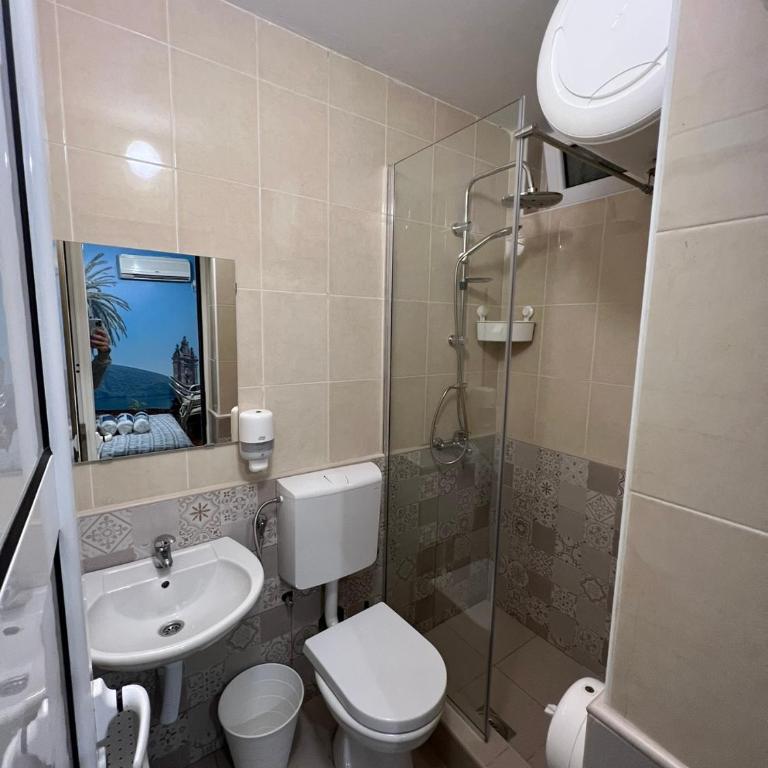 Kuca Radovic - Double Room with Balcony - 17