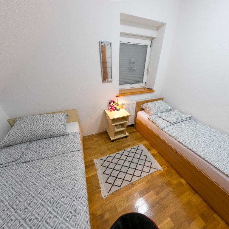 Holiday Home Villa Sara - Three-Bedroom Villa - 8