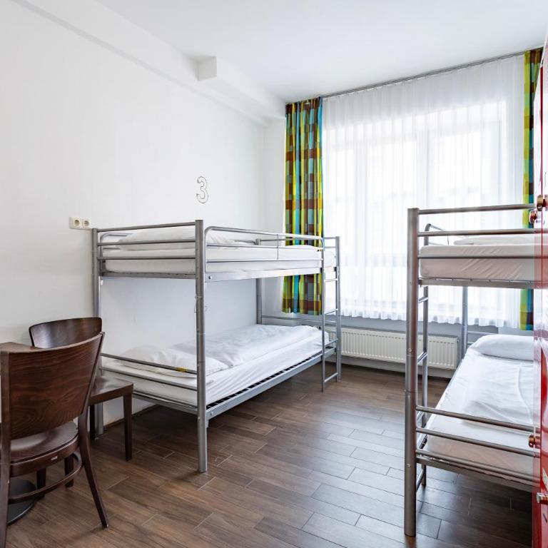 Jaeger´s Munich (Hotel/Hostel) - Chambre Quadruple Privée - 2