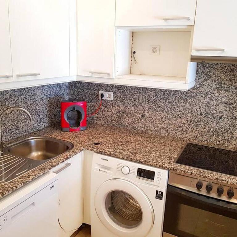 Maravilloso piso con piscina a 200m de la playa - Apartamento de 1 dormitorio - 7