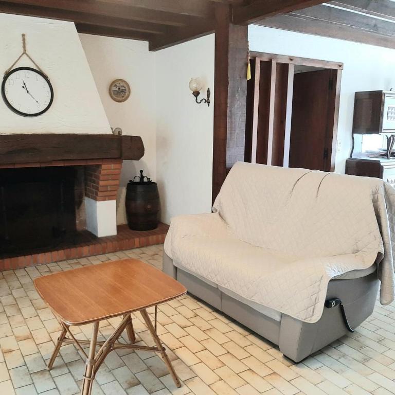 Maison spacieuse avec jardin, proche commerces et plage, 6 couchages, parking privatif - FR-1-239-902 - Maison 3 Chambres - 2