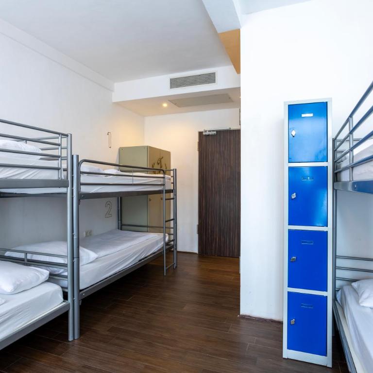 Jaeger´s Munich (Hotel/Hostel) - Lit dans Dortoir Mixte de 6 Lits - 3