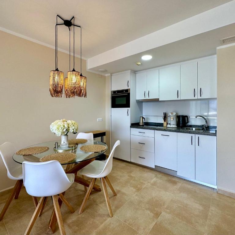 Clubrent - Esmeralda Suites 21º piso - Apartment with Sea View - 13