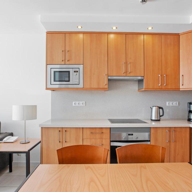Ramada Residences by Wyndham Costa Adeje - Apartamento con terraza - 2 camas - No fumadores - 3