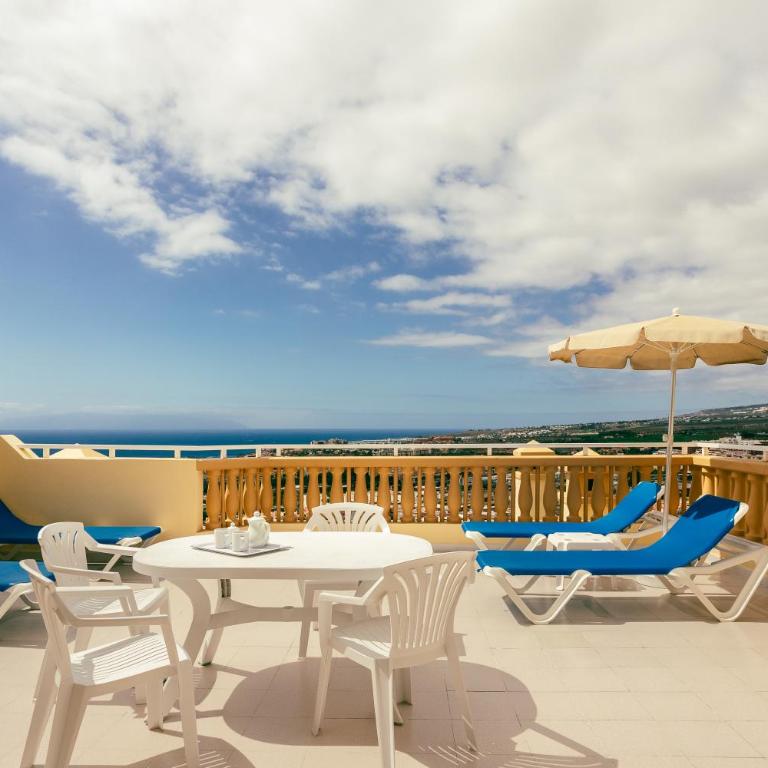 Ramada Residences by Wyndham Costa Adeje - Apartamento de 2 dormitorios con vistas al océano - 10