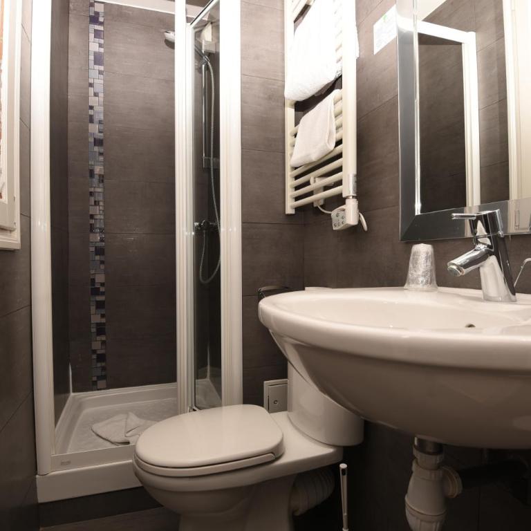 Amélie Hotel - Chambre Lits Jumeaux - 11