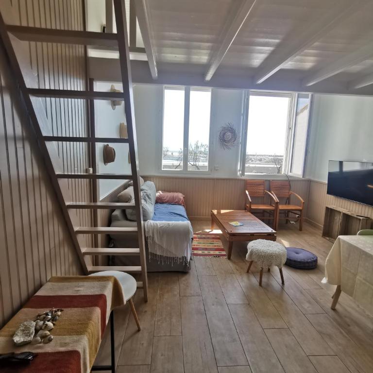 SPACIEUX APPARTEMENT FRONT DE MER - Two-Bedroom Apartment - 11