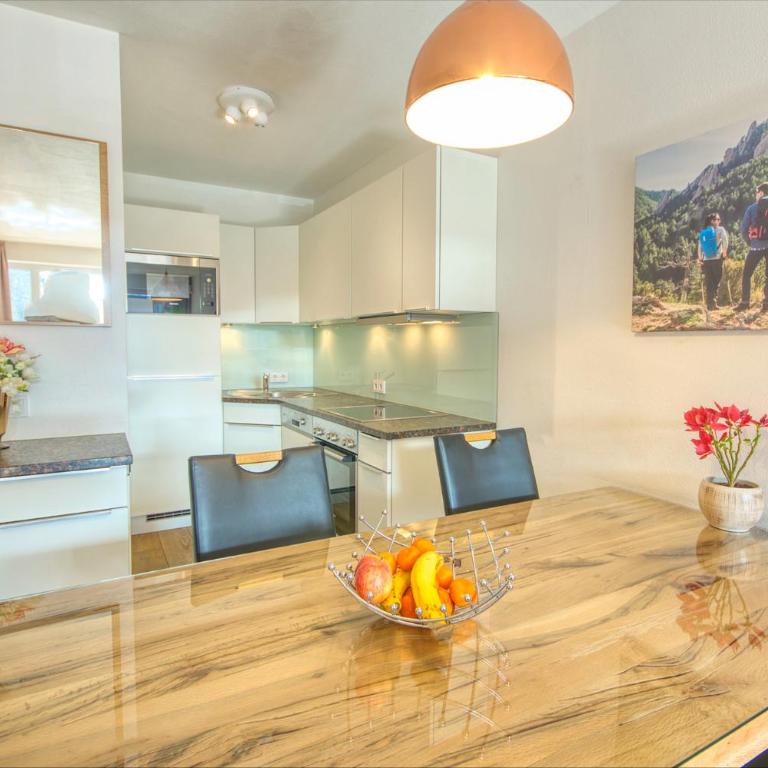 Alpin & Seeresort Top 14 - by Alpen Apartments - Apartment mit Seeblick - 14