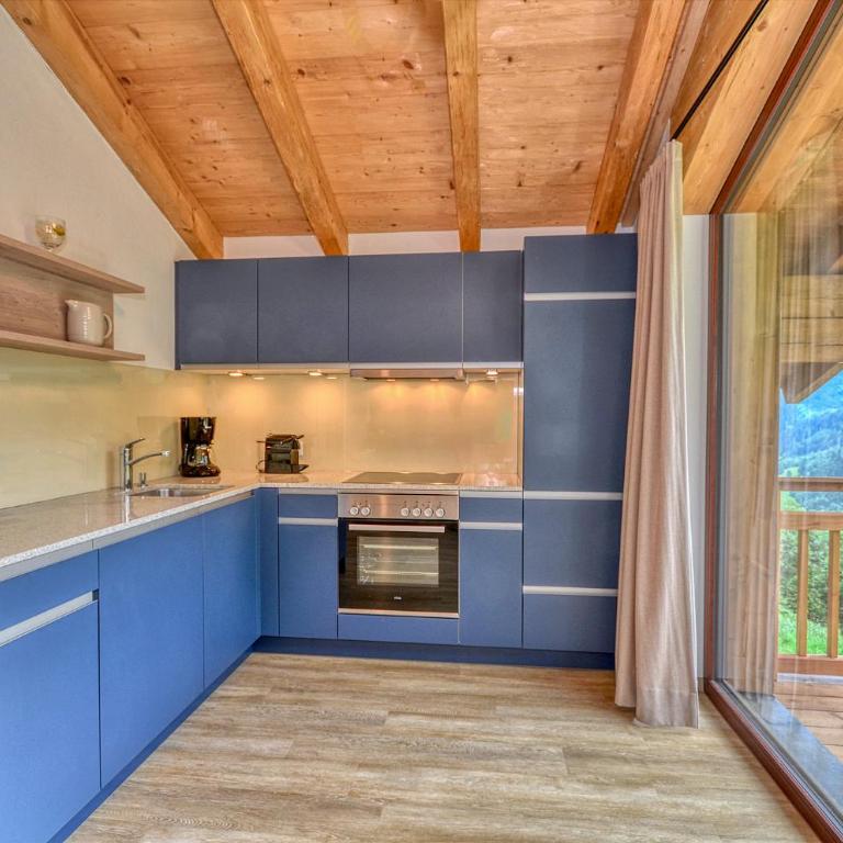Ski-in Ski-out Chalet Maiskogel 17C - by Alpen Apartments - Ferienhaus - 10