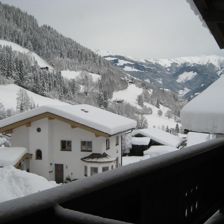Ski-in Ski-out Chalet Kriekels - by Alpen Apartments - Ferienhaus - 12