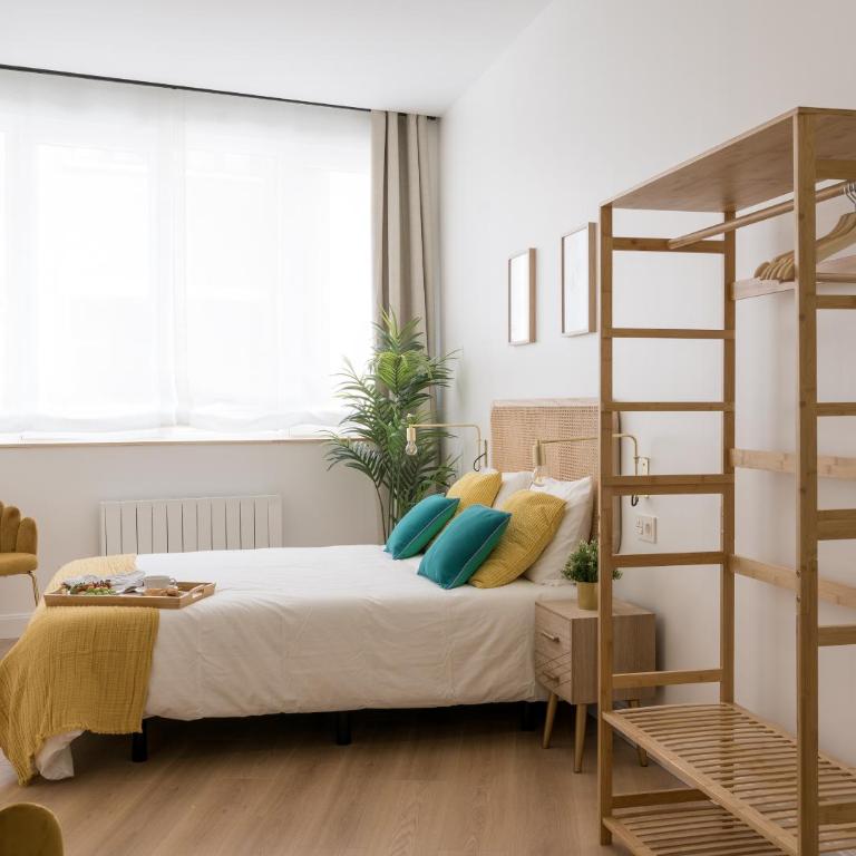 KAIXO BILBAO APARTMENTS - King Studio with Sofa Bed - 20