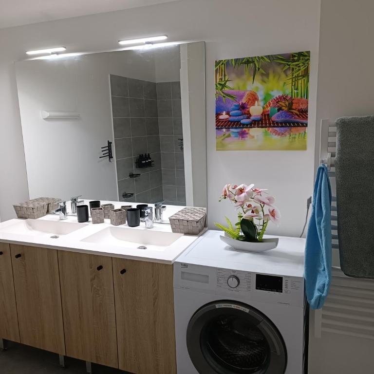 Mimizan Apt neuf 80m2 +terrasse 100m plage - Appartement 3 Chambres - 2