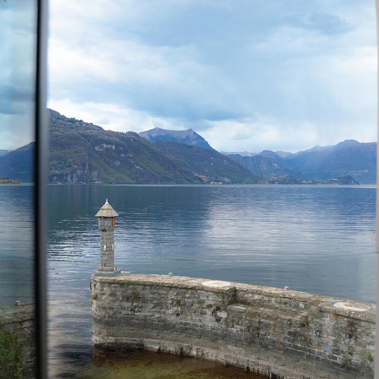 Villa Lario Resort Mandello - Junior Suite with Lake View - Separate building - 1