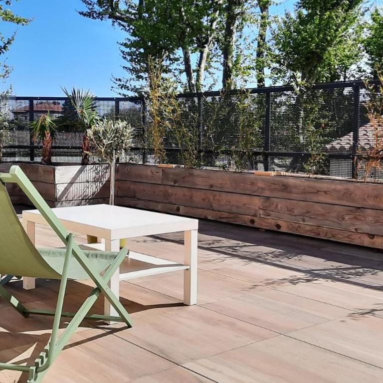 Studio avec Terrasse - Appartement 1 Chambre - 2