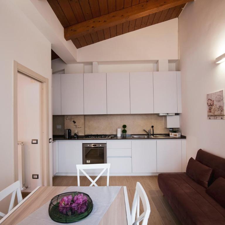 Appartamento Viale Patrono d'Italia - Casa con 1 Camera da Letto - 2