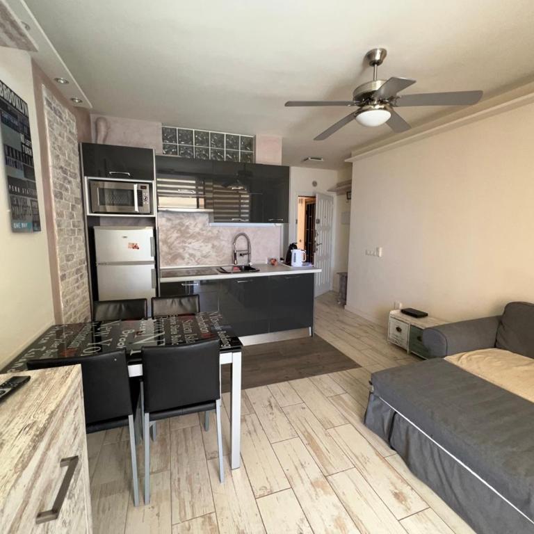 Golden Paradise Seaview - Apartamento - 60