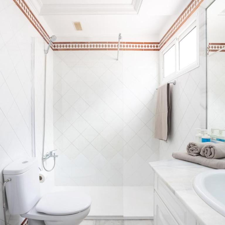 EDEN RENTALS Maravillosas Vistas al Oceano y Los Acantilados - Apartamento con vistas al mar - 31