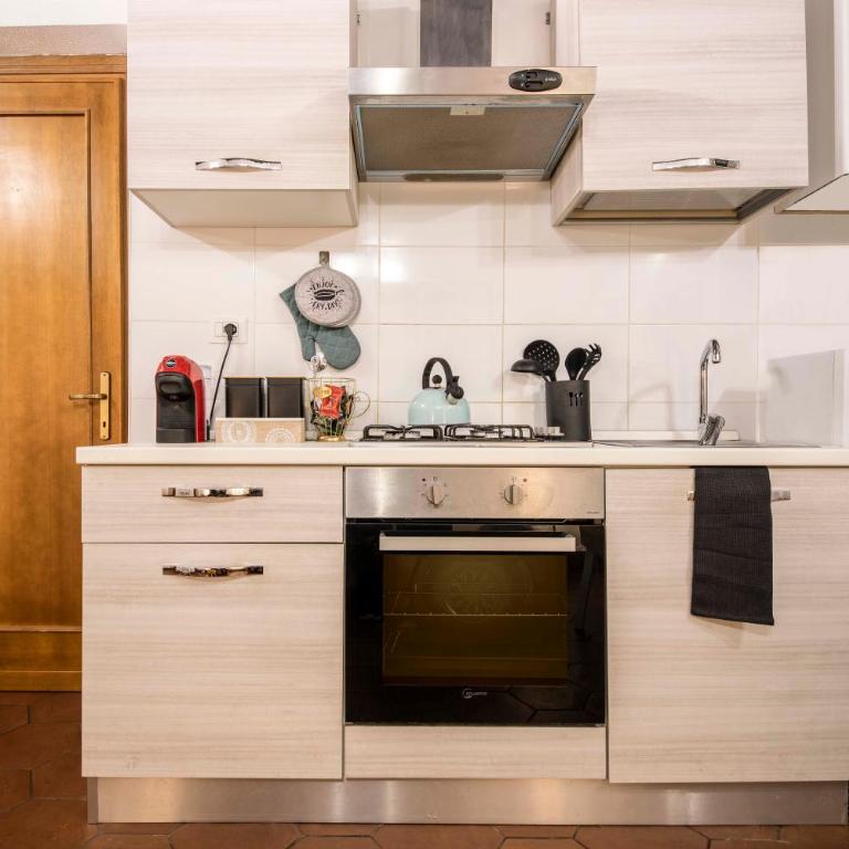 Stranamore Apartments Trastevere - Appartamento Classic con 1 Camera da Letto e Letto King-Size - 11