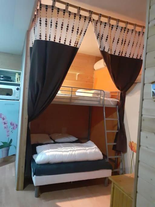 appartement face au Thermes et au calme - Apartamento de 1 dormitorio - 7