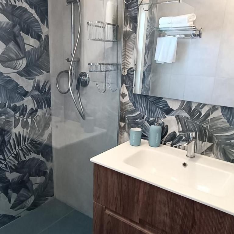 Villa Luisa Il Giardino sul mare - Three-Bedroom Villa - 34