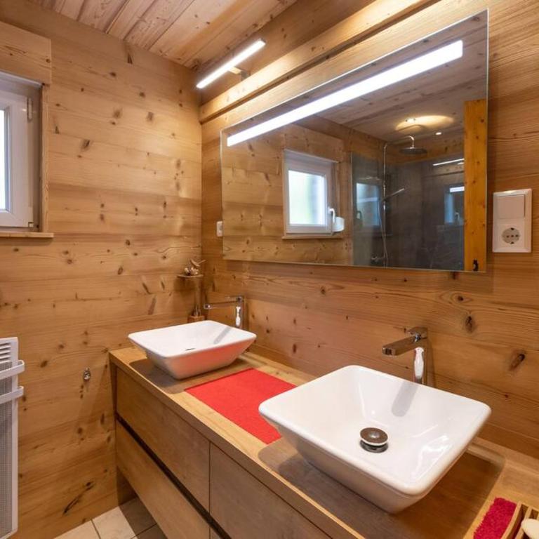 Chalet avec sauna, magnifique vue et à 400m des pistes - Chalet - 14