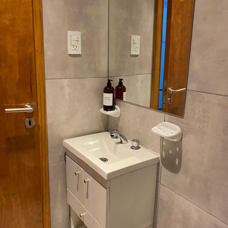 Mini holiday dpto , no fumar opción cochera,costo adicional - Apartamento de 1 dormitorio - 12