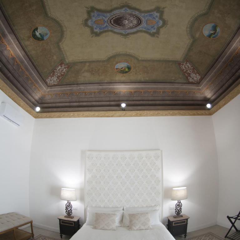 Dimora Borghese “Florio” - Two-Bedroom House - 19