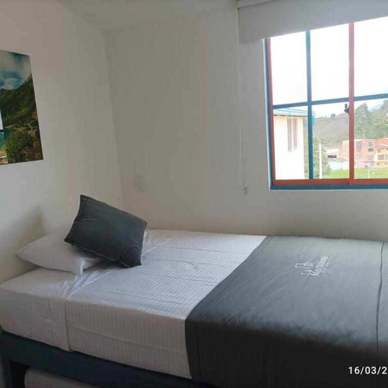 Apto Nuevo, Tranquilo, Bonito, 5 min Plaza Principal - Apartamento de 3 dormitorios - 7