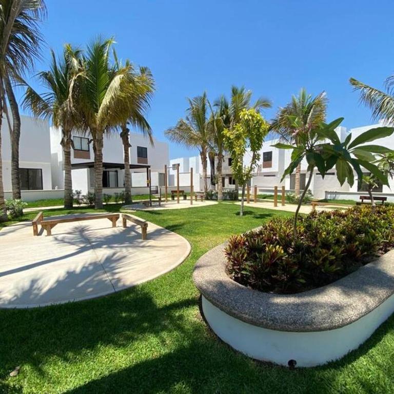 CASA CORAL LUJO Y EQUIPAMIENTO RESDENCIAL PALMILLA - Three-Bedroom House - 53